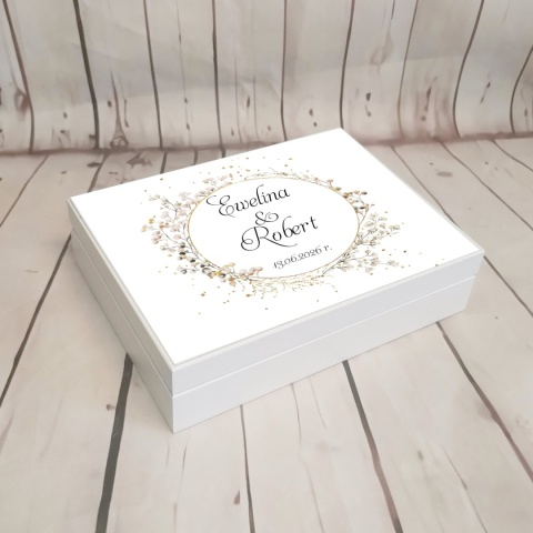 drewniane pudełeczko na obrączki gipsówka pudelko do obraczek