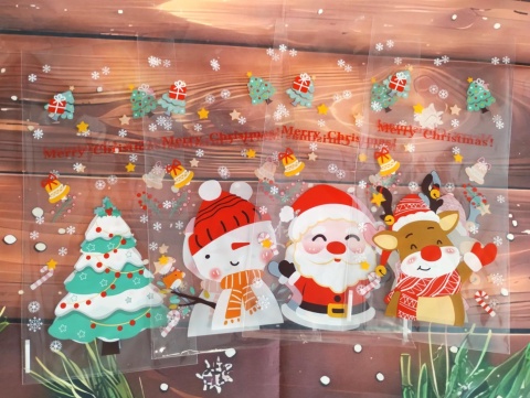 Paczki na mikolaja dla dzieci drobne prezenty dla dzieci na mikołaja