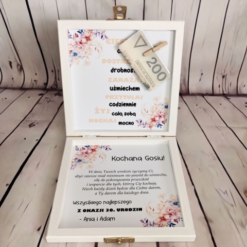 Prezent na 40 urodziny kobieta prezent na 30 dla niej na pieniadze