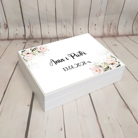 pudelko drewniane na obraczki opakowania na obrączki