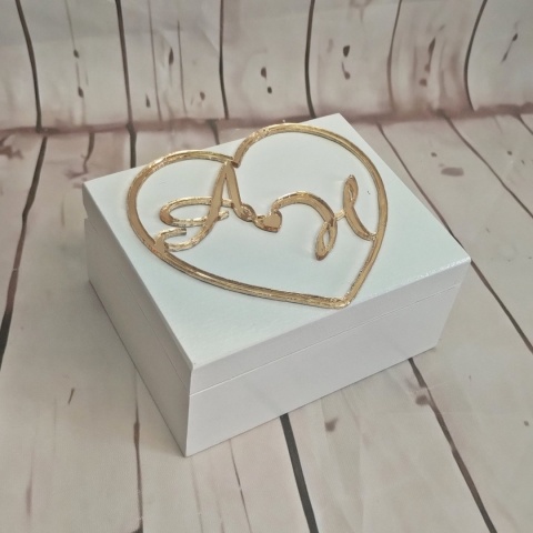 Pudełeczko na obrączki biało złote pudelka na obraczki slubne