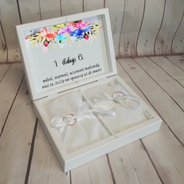 drewniane pudelko na obraczki pudełka do obrączek