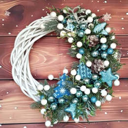 Wianek na drzwi bozonarodzeniowy wianki swiateczne