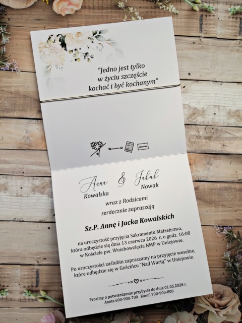 Zaproszenia ślubne z motywem kwiatowym