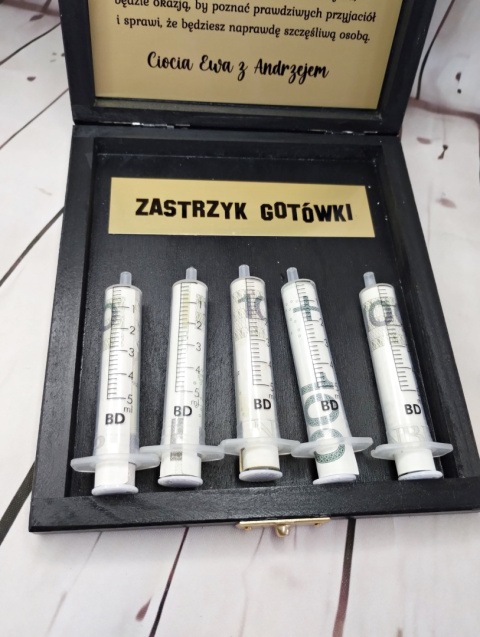 zastrzyk gotówki na 18 urodziny zastrzyk gotówki na 18 urodziny